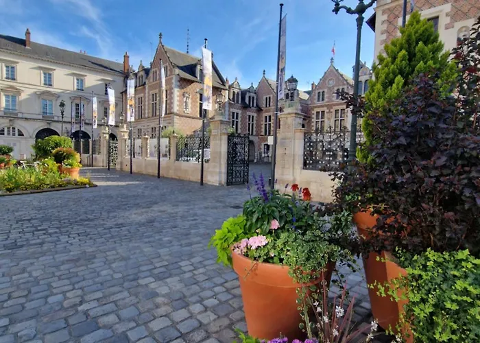 Bnb Le Chic Hyper Centre Orleans 5\' Train Station Parking
